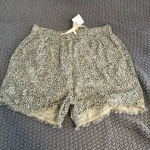 vonmaur, cheetah shorts, size xs